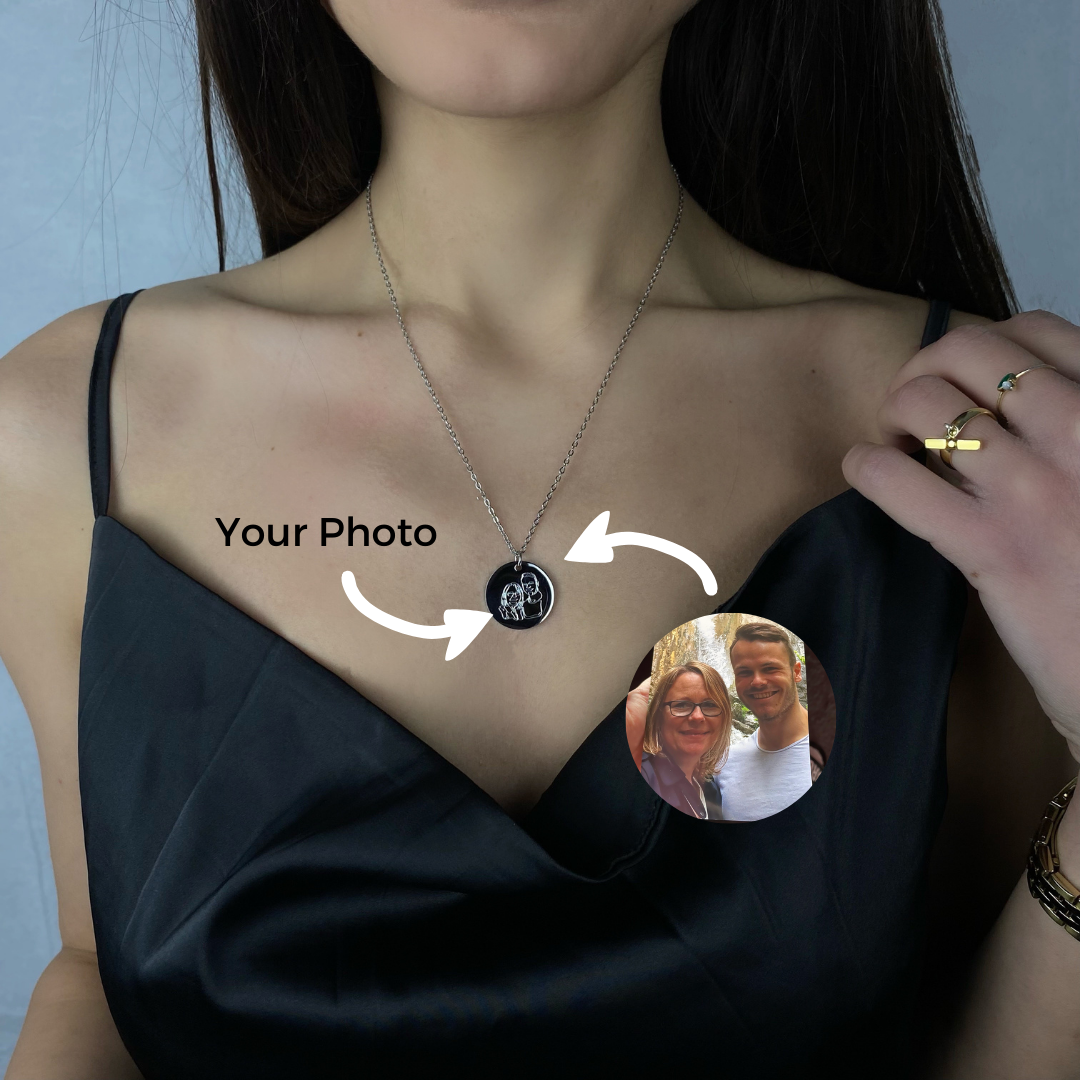 Line Art Picture Necklace